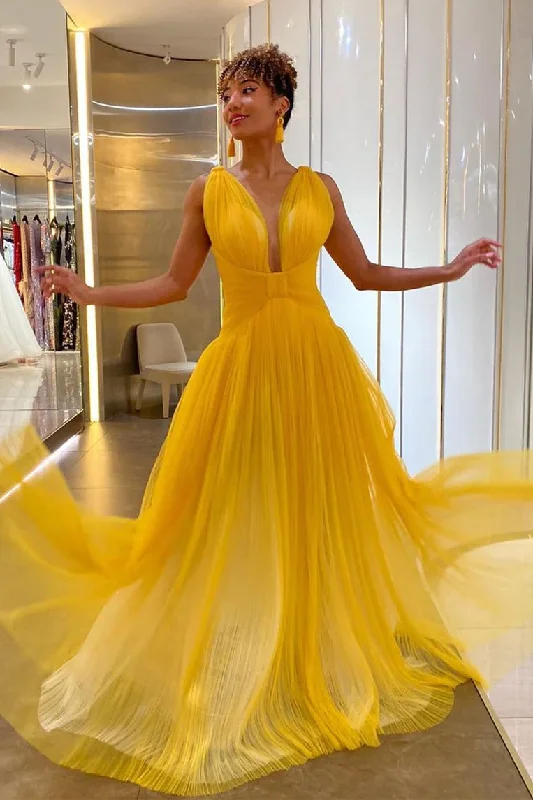 women's bridesmaid dressesPlunging Neck Yellow Tulle Prom Dress Y861