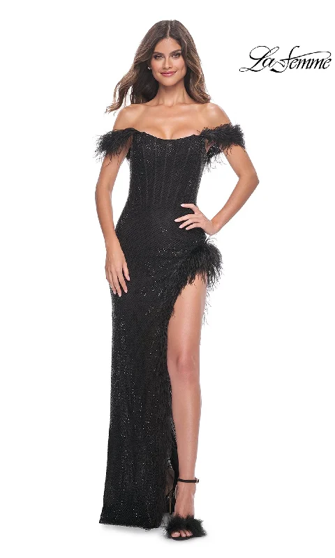 Sweetheart Neckline DressFeather-Trim La Femme Long Black Prom Dress 32151