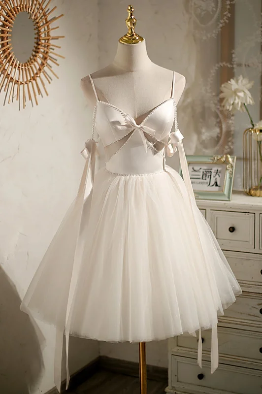 women's petite dressesWhite Spaghetti Straps V-Neck Tulle Short Homecoming Dress with Bow women's petite dressesWhite Spaghetti Straps V-Neck Tulle Short Homecoming Dress with Bow
