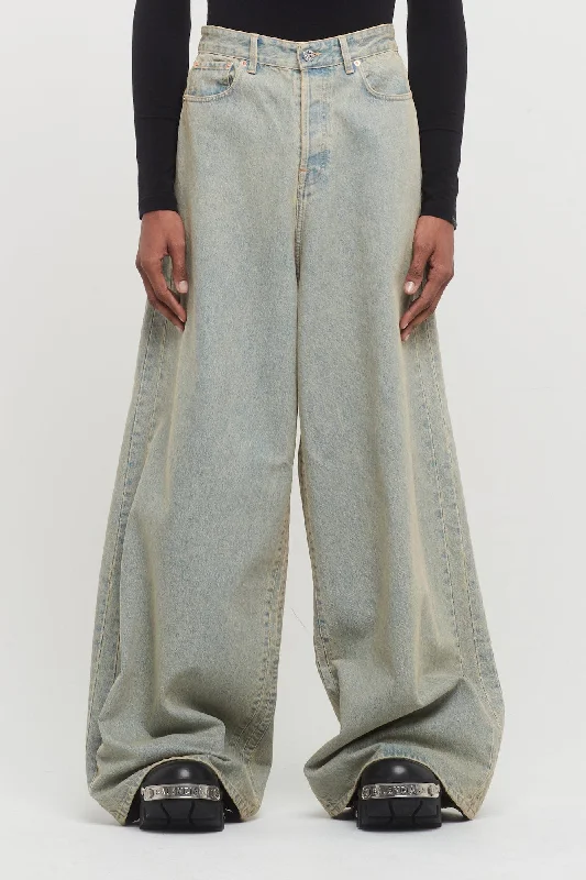 Men's Patterned Pants with Animal PrintsVetements Big Shape Jeans