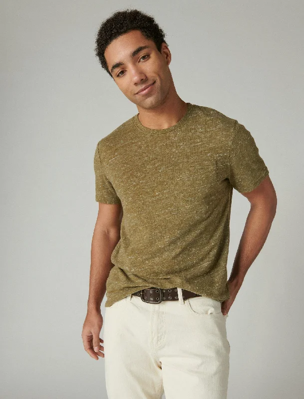 Men's Sweaters with Button-Up CollarsLucky Brand Men's Linen Short Sleeve Pocket Crew Neck Tee Men's Sweaters with Button-Up CollarsLucky Brand Men's Linen Short Sleeve Pocket Crew Neck Tee