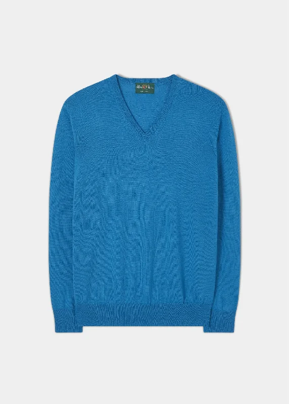Men's Unique and Designer Bottom Wear for a Statement LookMillbreck Men's Merino Wool Jumper in Zircon - Regular Fit Men's Unique and Designer Bottom Wear for a Statement LookMillbreck Men's Merino Wool Jumper in Zircon - Regular Fit