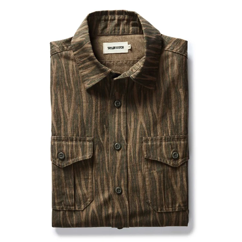 Men's Dressy Casual Shirts for Smart-Casual EventsThe Saddler Shirt in Bark Print Broken Twill Men's Dressy Casual Shirts for Smart-Casual EventsThe Saddler Shirt in Bark Print Broken Twill