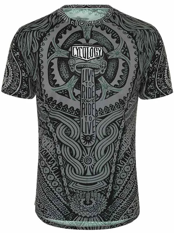 Men's Sweaters in Metallic ColorsAztec Men's Technical T-Shirt