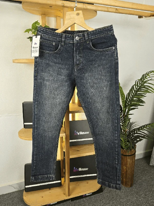 Men's Skinny Jeans with Stretch FabricBrown wash narrow fits as it gets Jeans