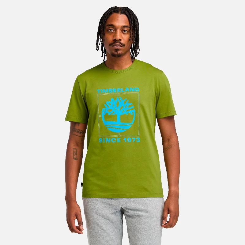 Warm Men's Hooded SweatersMen's Seasonal Logo Short Sleeve T-Shirt