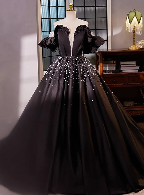 Skater DressBlack Ball Gown Short Sleeve Pearls Quinceanera Dress