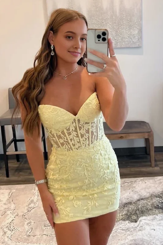 Floor-Length DressTight Short Homecoming Dress with Appliques