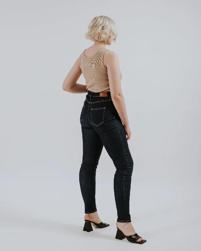 Designer Men's JeansThe Stelsby - Skinny Fit - Indigo Denim.