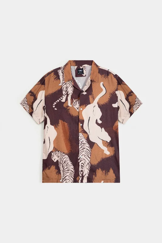 Men's Monochrome Shirts for a Minimalist VibeAll Over Printed Resort Collar Shirt