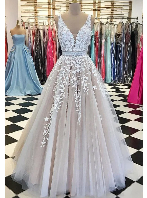 women's bell-sleeved dressesV Neck Lace Appliques Ball Gown Tulle Backless Wedding Dress OW323 women's bell-sleeved dressesV Neck Lace Appliques Ball Gown Tulle Backless Wedding Dress OW323