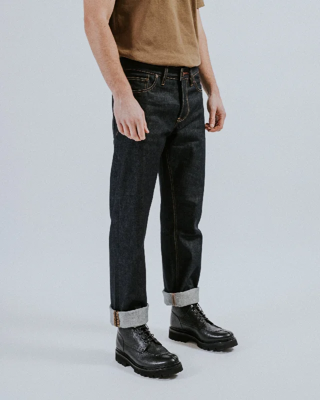 Elegant Straight-Leg Men's JeansThe Work@ - Regular Fit - Organic Denim.