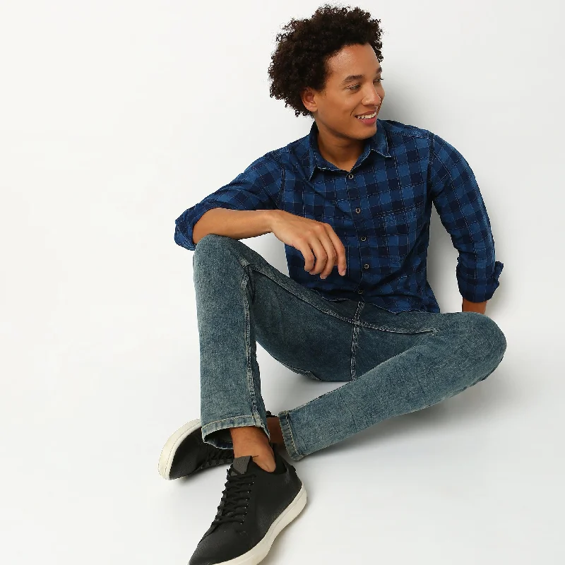 Casual Men's Button-Down ShirtsSlim Fit Solid Shirt