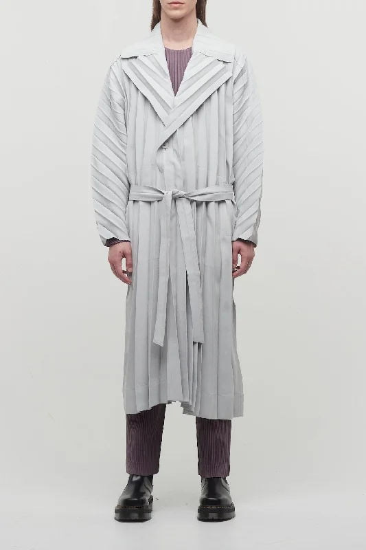Men's Low-Waisted Pants for a Casual VibeHomme Plissé Issey Miyake Edge Coat Light in Light Grey Men's Low-Waisted Pants for a Casual VibeHomme Plissé Issey Miyake Edge Coat Light in Light Grey