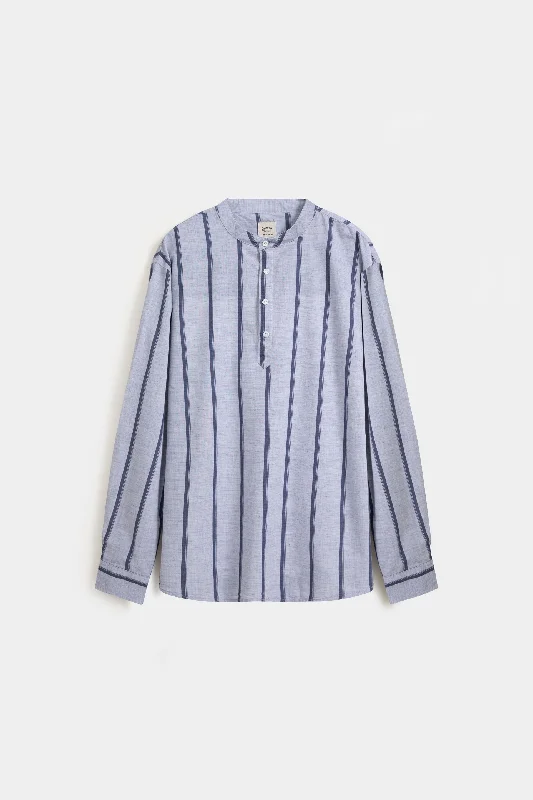 Men's Monochrome Shirts for a Minimalist VibeStriped Popover Shirt