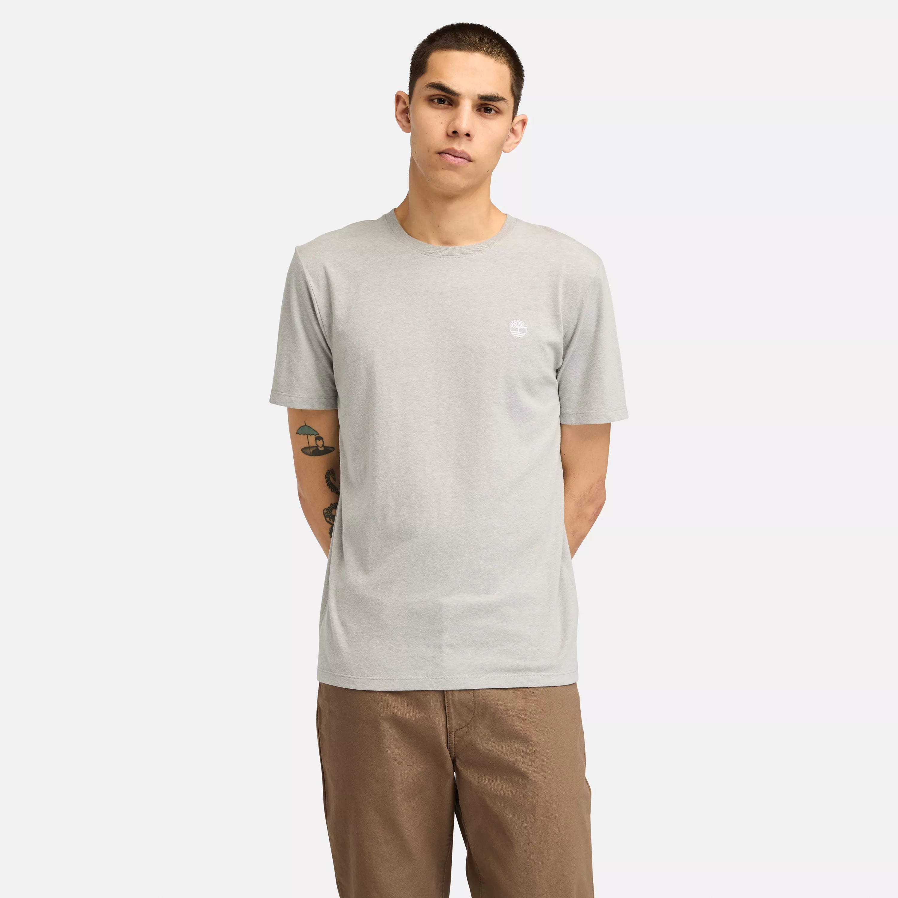 Men's Sweaters for AutumnMen's Oyster River US Chest Logo Short Sleeve T-Shirt