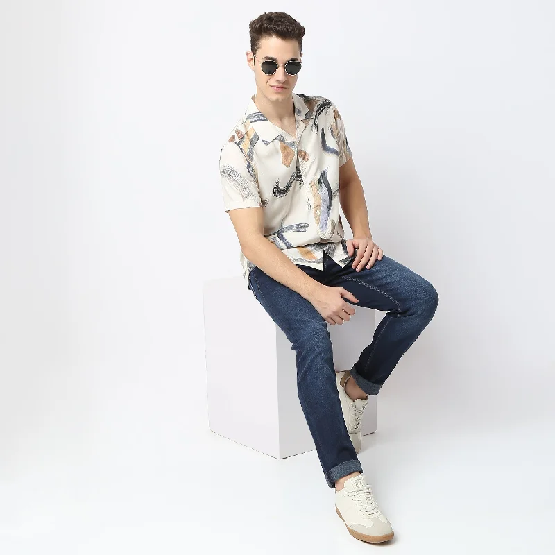 Men's Spread-Collar Shirts for a Bold StatementRetreat™ Shirts - Printed Pattern Rich Fabric - Trendy Cuban Collar - Regular Fit Shirt Men's Spread-Collar Shirts for a Bold StatementRetreat™ Shirts - Printed Pattern Rich Fabric - Trendy Cuban Collar - Regular Fit Shirt