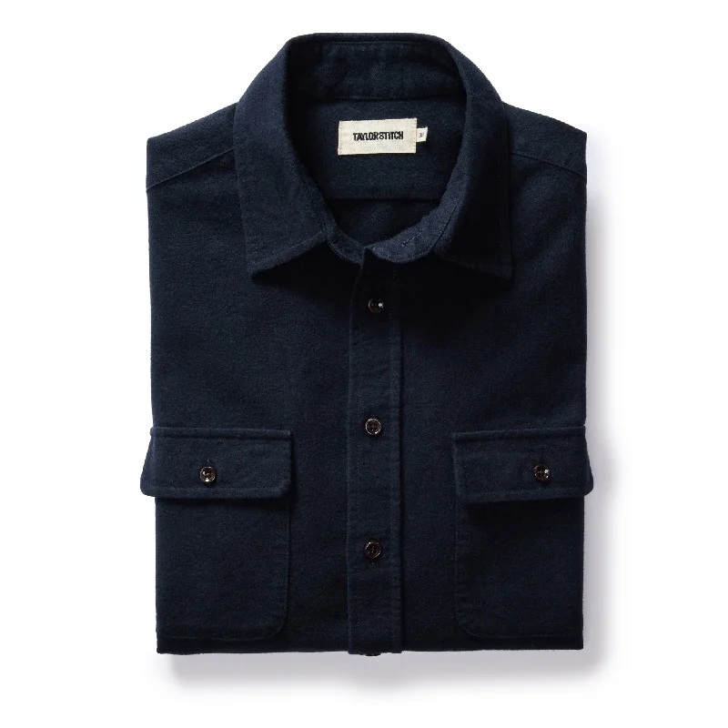 Men's Solid-Color Button-Down Shirts for VersatilityThe Yosemite Shirt in Dark Navy