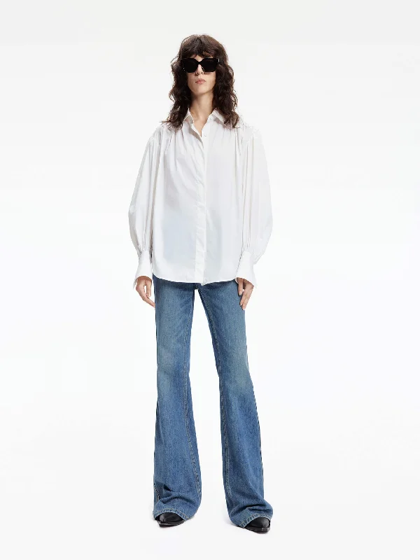 Modern Ripped and Distressed Men's JeansLow Rise Flared Jeans